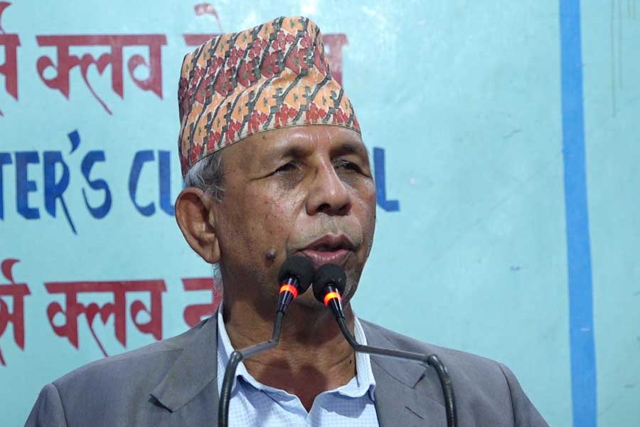 संसद अवरुद्ध गरेर एमालेले संविधानमाथि हमला गर्‍यो: नेता भुसाल